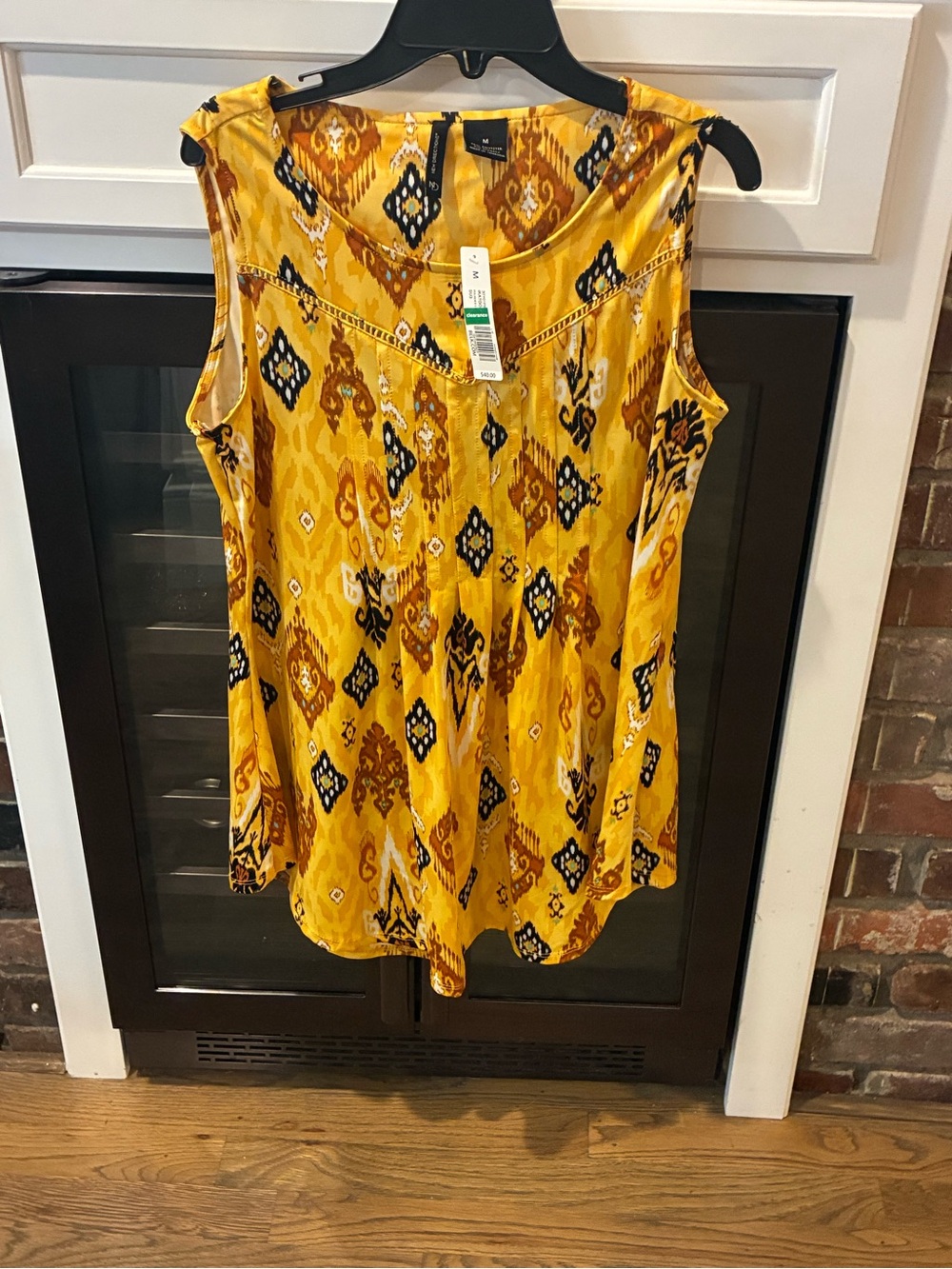 Sleeveless Yellow Print Women's Top